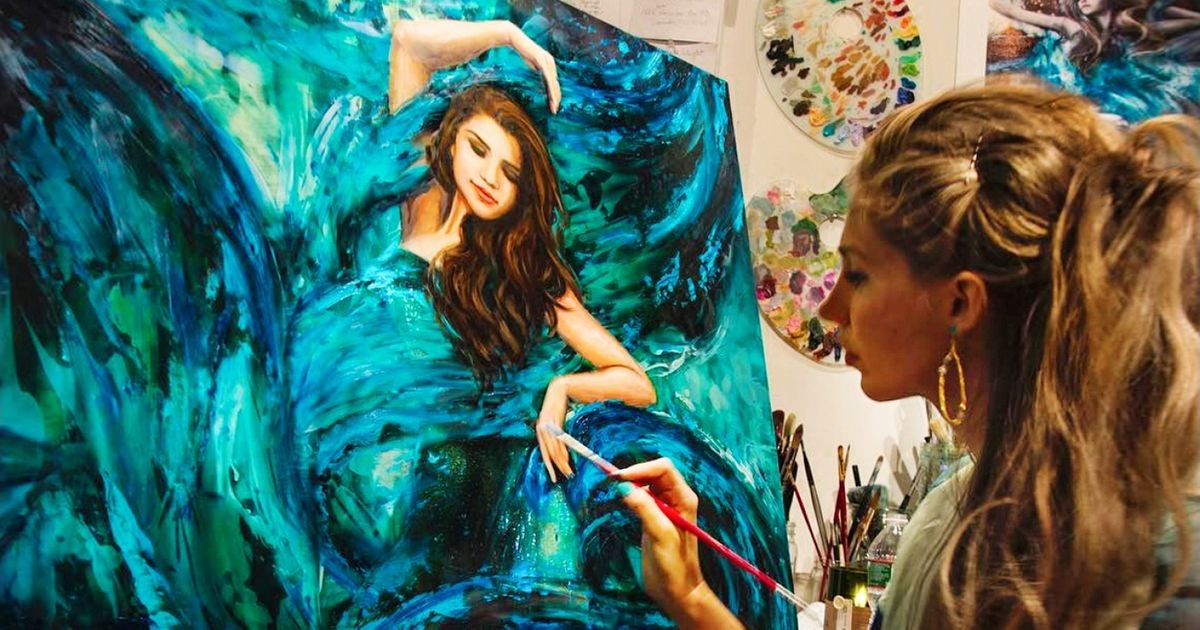 Esta extraordinaria artista pinta el mar como si fuera una hermosa mujer