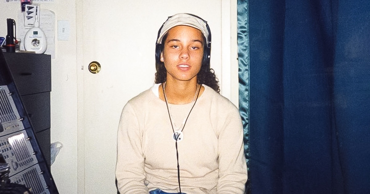 14 Fotos de famosos en su adolescencia que prueban que no todo tiempo pasado fue mejor