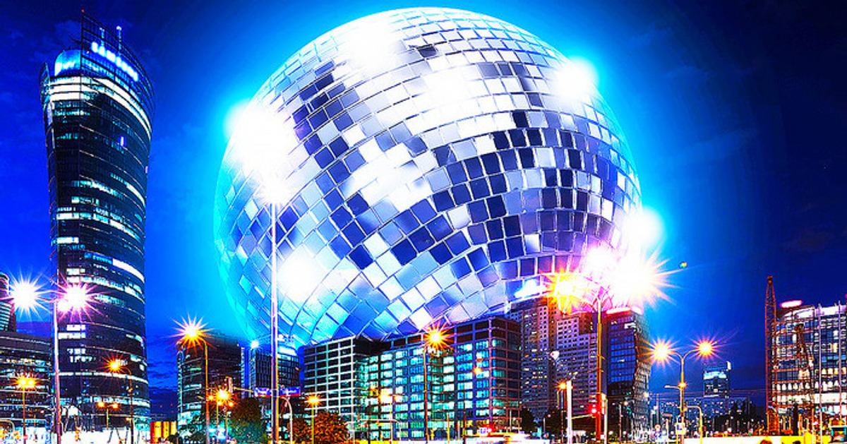 ¿Y si la Luna fuera una bola de discoteca?