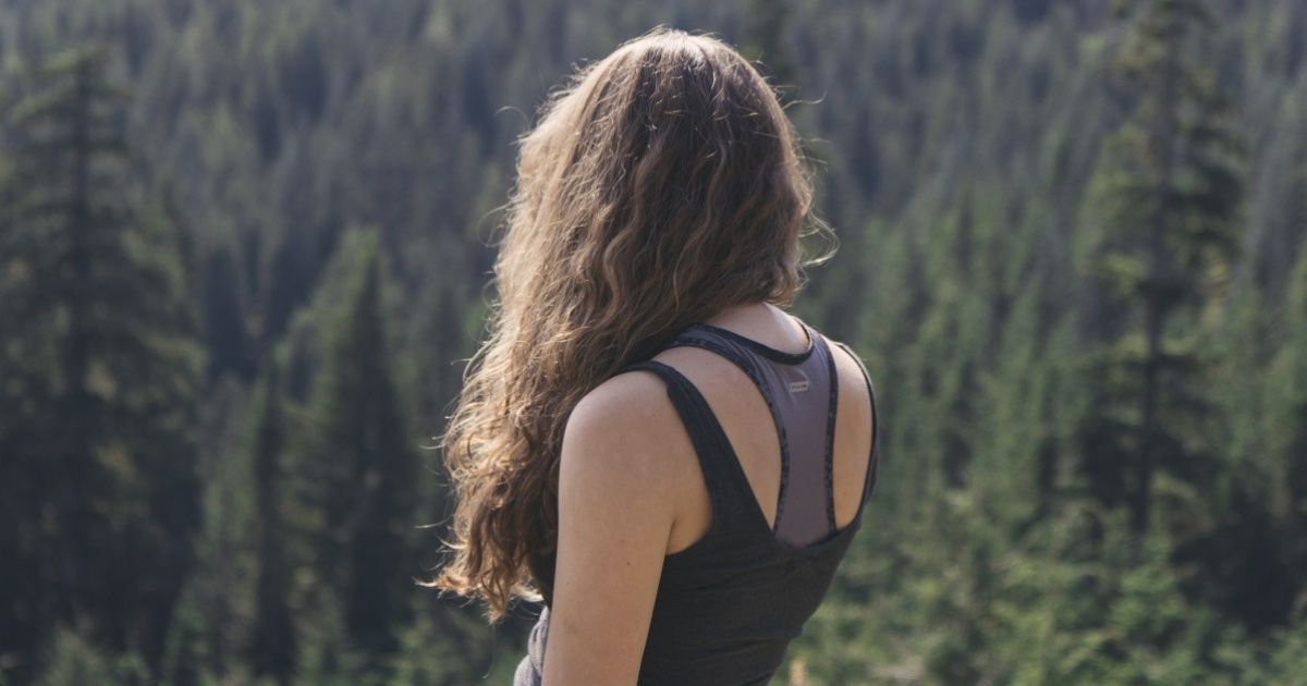Una sencilla meditación para mantenerte alejado de la mala energía