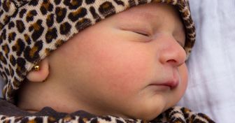 Por qué perforar las orejas de tu bebé podría no ser una buena idea