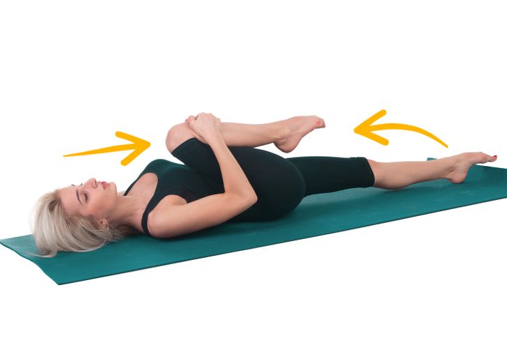 6 Posturas para aliviar el dolor de espalda sin hacer ejercicio